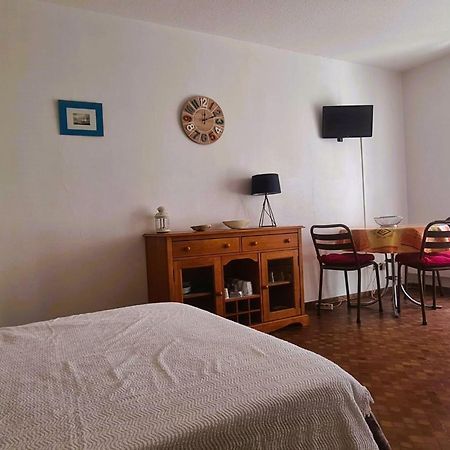 דירות Studio Avec Parking, Terrasse Ensoleillee Et Tennis A Collioure - Fr-1-309-234 מראה חיצוני תמונה